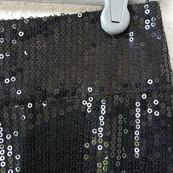 Forever 21 Black Sequined Miniskirt - Picture 3 of 8